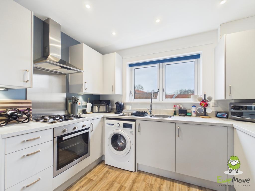 Ewe Move Estate Agents Basingstoke - West Sidings -