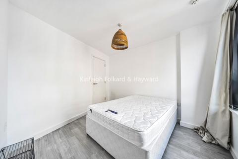 2 bedroom flat to rent, Vizion 7, Eden Grove, London, N7