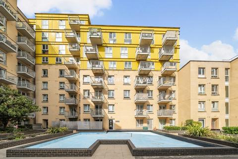 2 bedroom flat to rent, Vizion 7, Eden Grove, London, N7