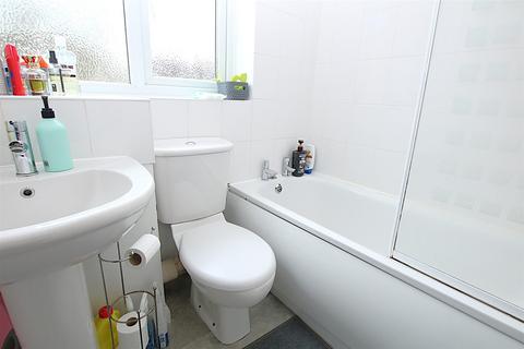 1 bedroom terraced house for sale, Longford Avenue, Little Billing