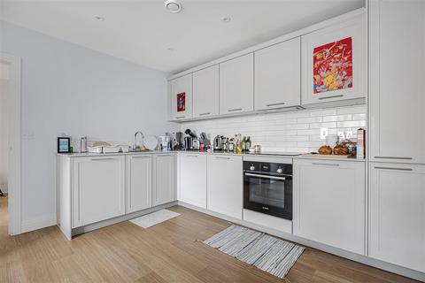 2 bedroom apartment for sale, Joseph Huntley Walk, Reading