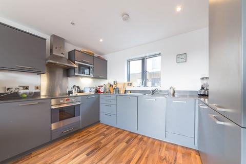 2 bedroom flat to rent, Copenhagen Street, London N1