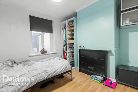 4 bedroom terraced house to rent, Planet Street, CARDIFF