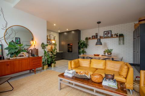 2 bedroom apartment for sale, The Millfields, Plymouth PL1
