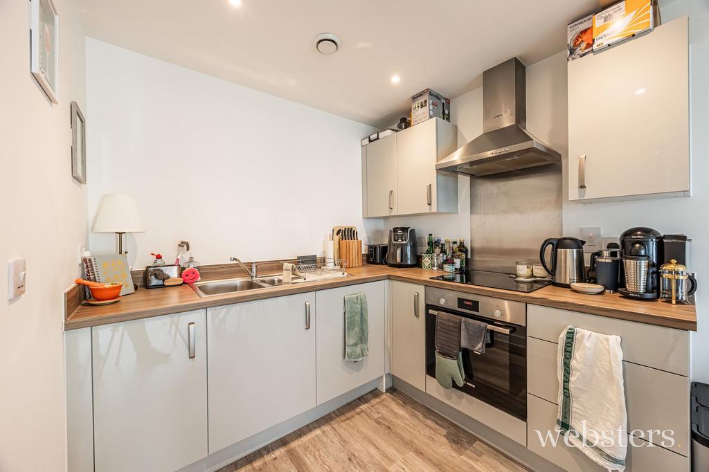 Lounge / Kitchen