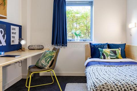 1 bedroom in a flat share to rent, Polhill Avenue, Bedford MK41