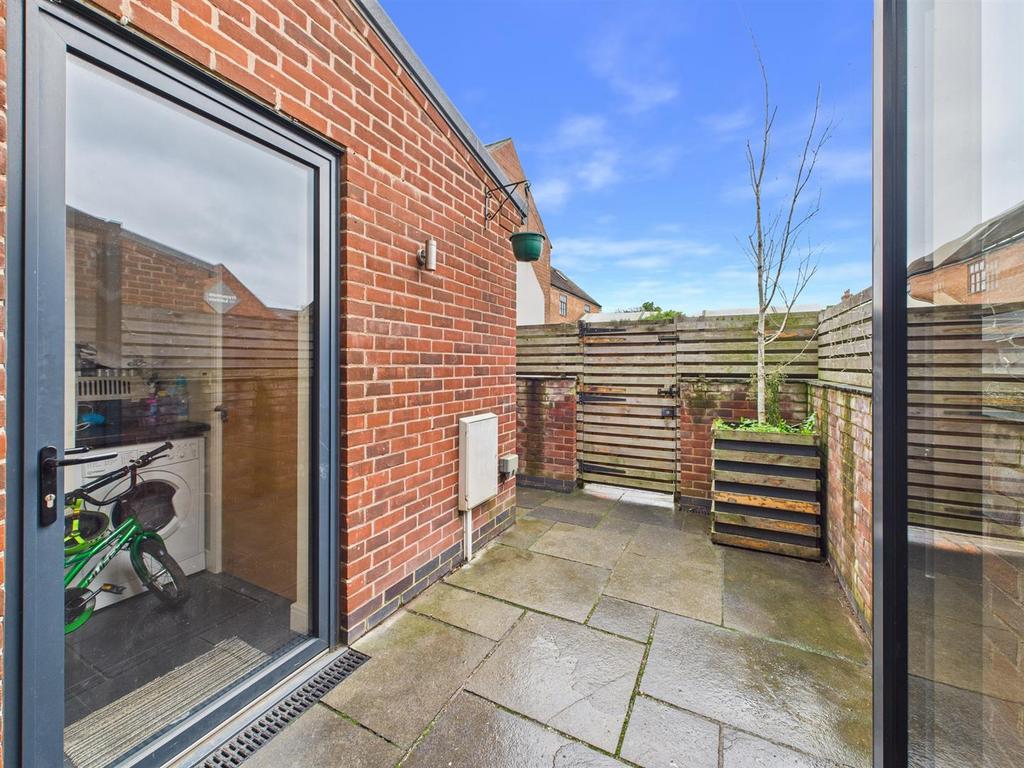 Patio/garden