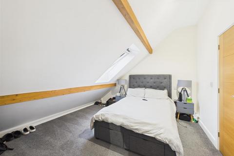 3 bedroom end of terrace house for sale, Shaw Street, Nottinghamshire NG11