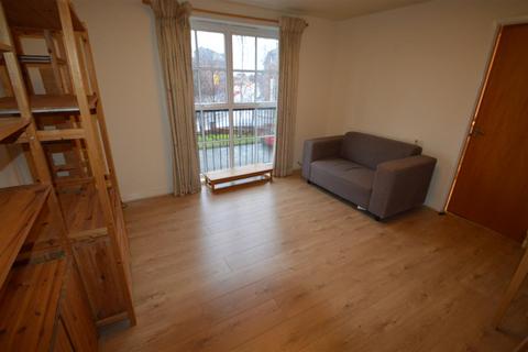 2 bedroom flat to rent, St Marys Street, Manchester M15