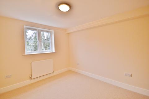 undefined, 17 Kings Road, Haslemere, Surrey, GU27