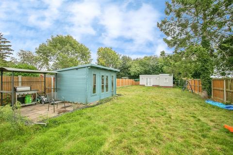 5 bedroom detached house for sale, Ipswich Road, Colchester