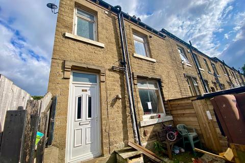2 bedroom terraced house for sale, May Street, Huddersfield