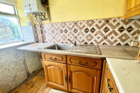 2 bedroom terraced house for sale, May Street, Huddersfield
