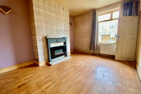 2 bedroom terraced house for sale, May Street, Huddersfield