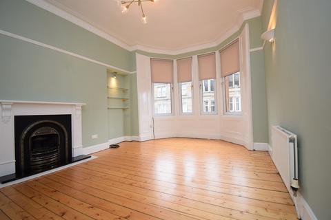 2 bedroom flat to rent, Skirving Street, Flat 2/1, Shawlands, Glasgow, G41 3AH