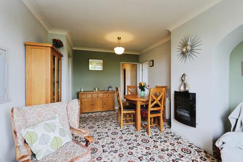 3 bedroom detached bungalow for sale, Chaloner Heights, Blacker Hill, Barnsley