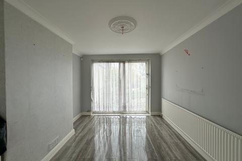 3 bedroom semi-detached house for sale, Grasmere Avenue, Wembley