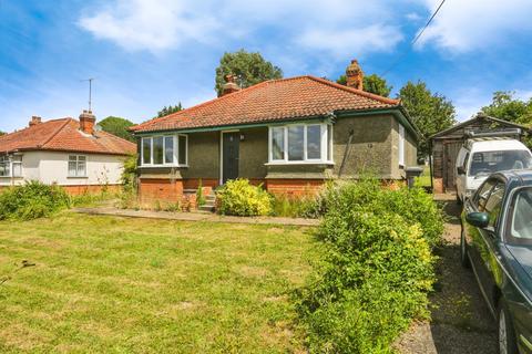3 bedroom detached bungalow for sale, Saxmundham Road, Framlingham, Woodbridge