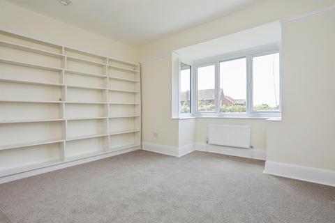 3 bedroom detached bungalow for sale, Saxmundham Road, Framlingham, Woodbridge