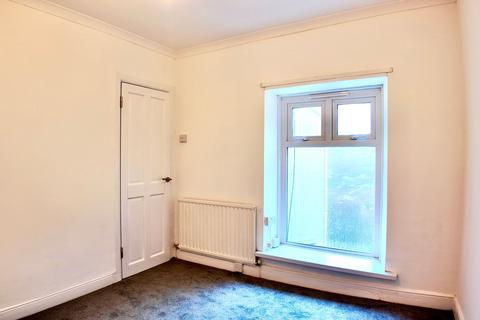 3 bedroom terraced house to rent, Pleasant View, Porth, CF39