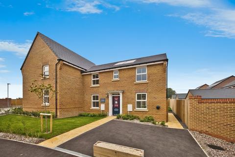 3 bedroom semi-detached house for sale, Round Common Walk, Stalbridge, Sturminster Newton