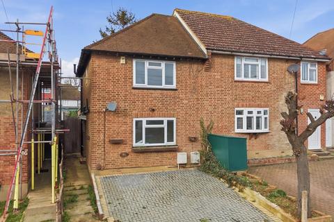 3 bedroom semi-detached house to rent, Ridge Way, Crayford, DA1