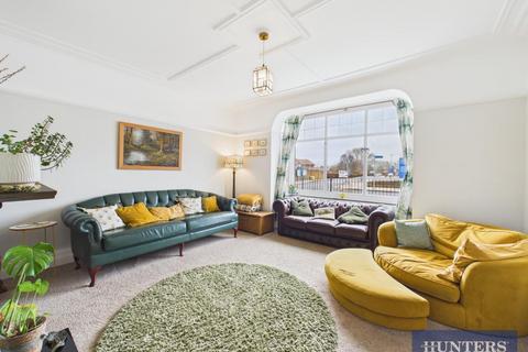 6 bedroom semi-detached house for sale, Station Avenue, Filey