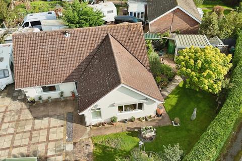 2 bedroom detached bungalow for sale, Old Scremby Road, Ashby-by-Partney, SPILSBY
