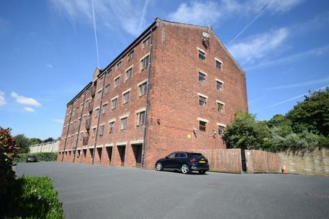 undefined, Canal Road, Keighley BD20