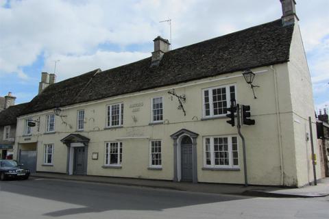 1 bedroom flat to rent, High Street, Lechlade