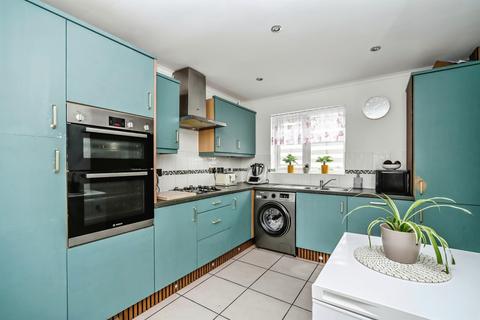 undefined, Maskell Drive, Bedford