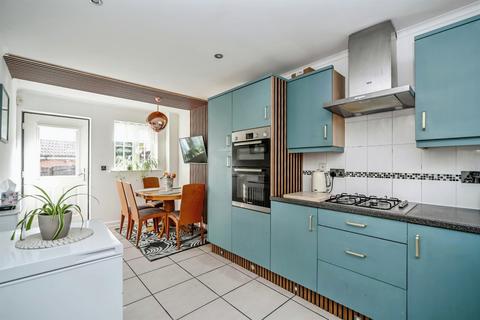 undefined, Maskell Drive, Bedford