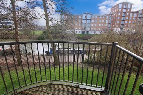 3 bedroom terraced house for sale, Auctioneers Way, Northampton