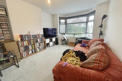 3 bedroom semi-detached house for sale, Fareham Avenue, Rugby
