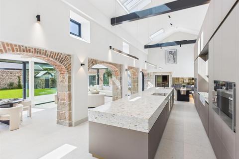 9 bedroom detached house for sale, An Exquisite, Fully Renovated Estate in Jersey’s Premier Location