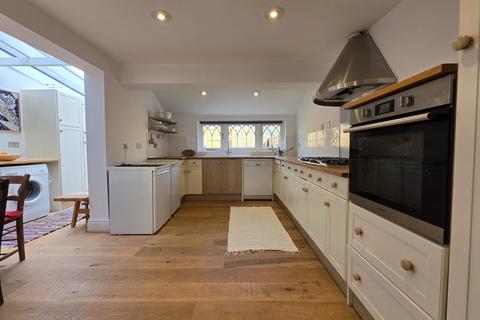4 bedroom terraced house for sale, Cambridge CB4