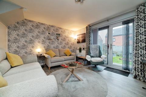 3 bedroom semi-detached house for sale, Kedrum Road, Hull