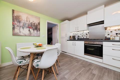 3 bedroom semi-detached house for sale, Kedrum Road, Hull