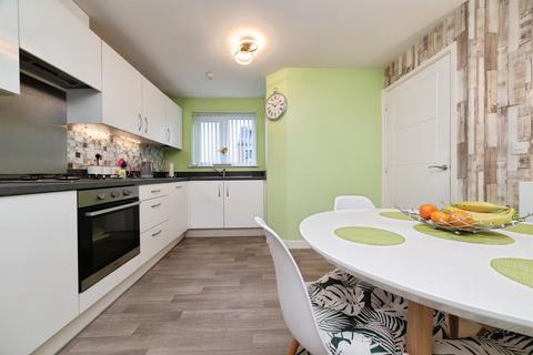 3 bedroom semi-detached house for sale, Kedrum Road, Hull