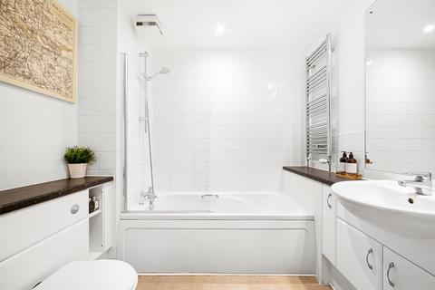1 bedroom apartment for sale, Crown Dale, Crystal Palace, London, SE19
