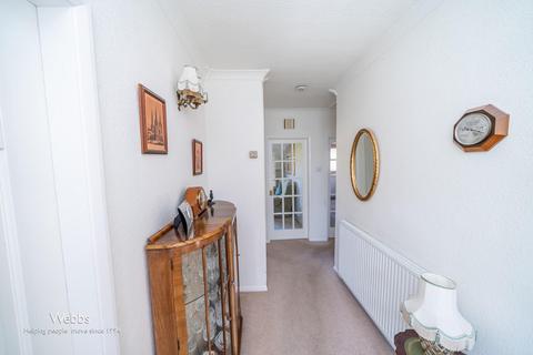 2 bedroom detached bungalow for sale, Highfields Road, Chasetown, Burntwood WS7