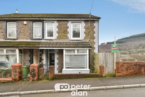3 bedroom townhouse for sale, Brynmair Road, ABERDARE