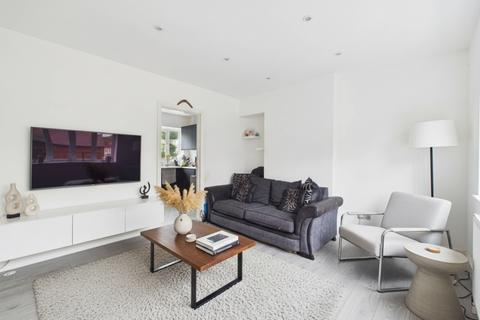 3 bedroom terraced house for sale, Hawthorn Road, Strood, Rochester, ME2 2HP