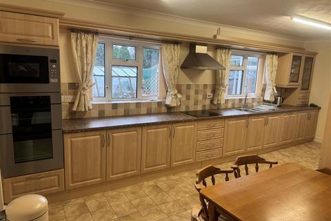 3 bedroom bungalow to rent, New Road, Terrington St. John, WISBECH