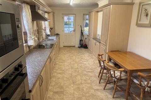3 bedroom bungalow to rent, New Road, Terrington St. John, WISBECH