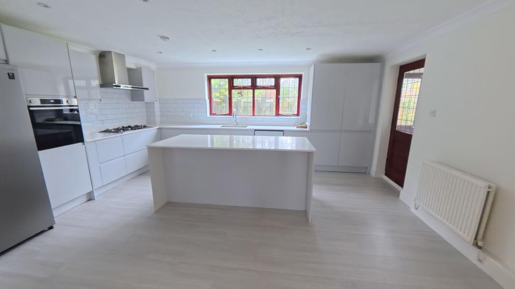 Kitchen/Breakfast/Family Room