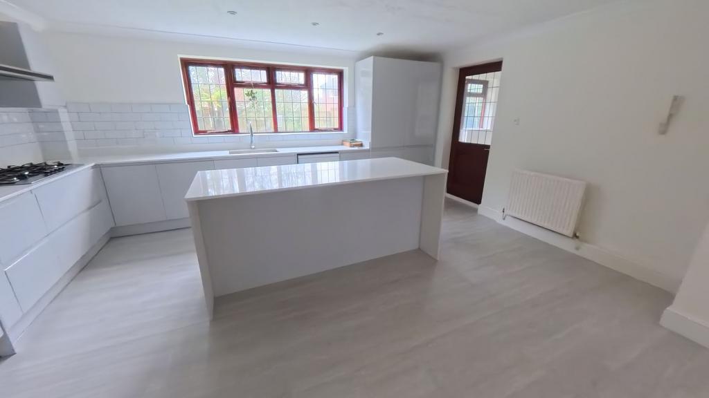 Kitchen/Breakfast/Family Room