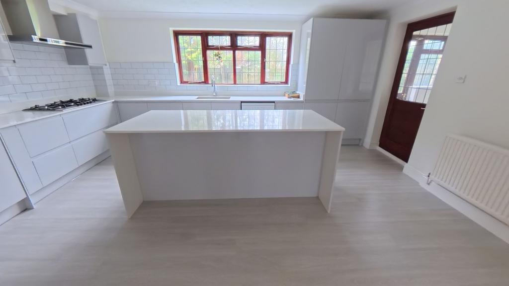 Kitchen/Breakfast/Family Room