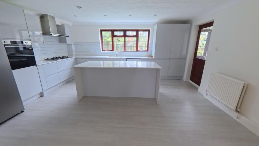 Kitchen/Breakfast/Family Room