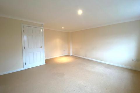 3 bedroom terraced house to rent, Usher Drive, Banbury OX16
